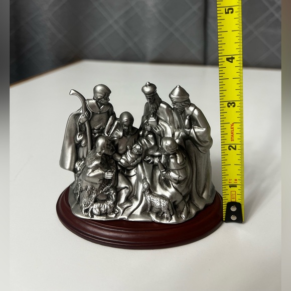 Pewter Nativity Set One piece - Picture 1 of 4